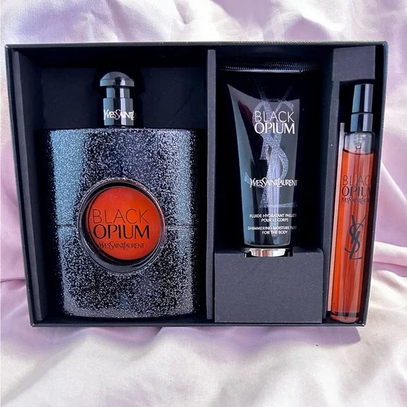 Yves Saint Laurent Other Yves Saint Laurent Black Opium Set